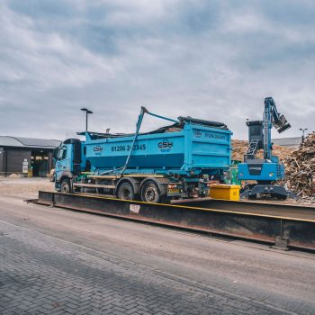 Grabbing waste from RORO - CSH Environmental